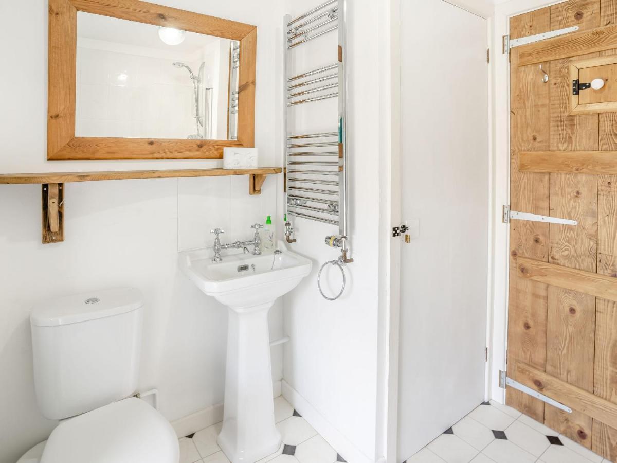 Sea Pickle Cottage Haverfordwest Esterno foto